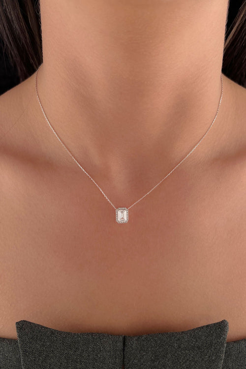 14ct Gold Baguette Necklace